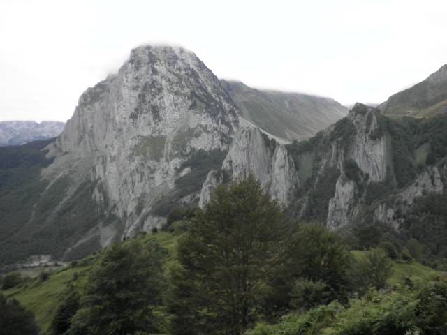 2010-py-anie_03.jpg