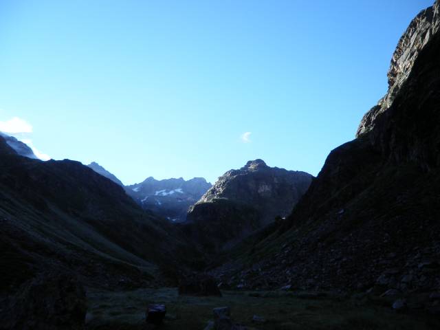 J2-rando-SEP_07.jpg